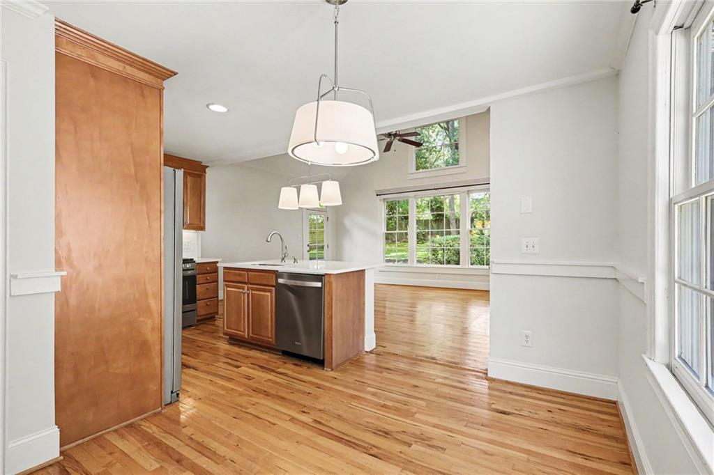 3402 Keswick Court Atlanta, GA 30341 - Photo 11 of 38