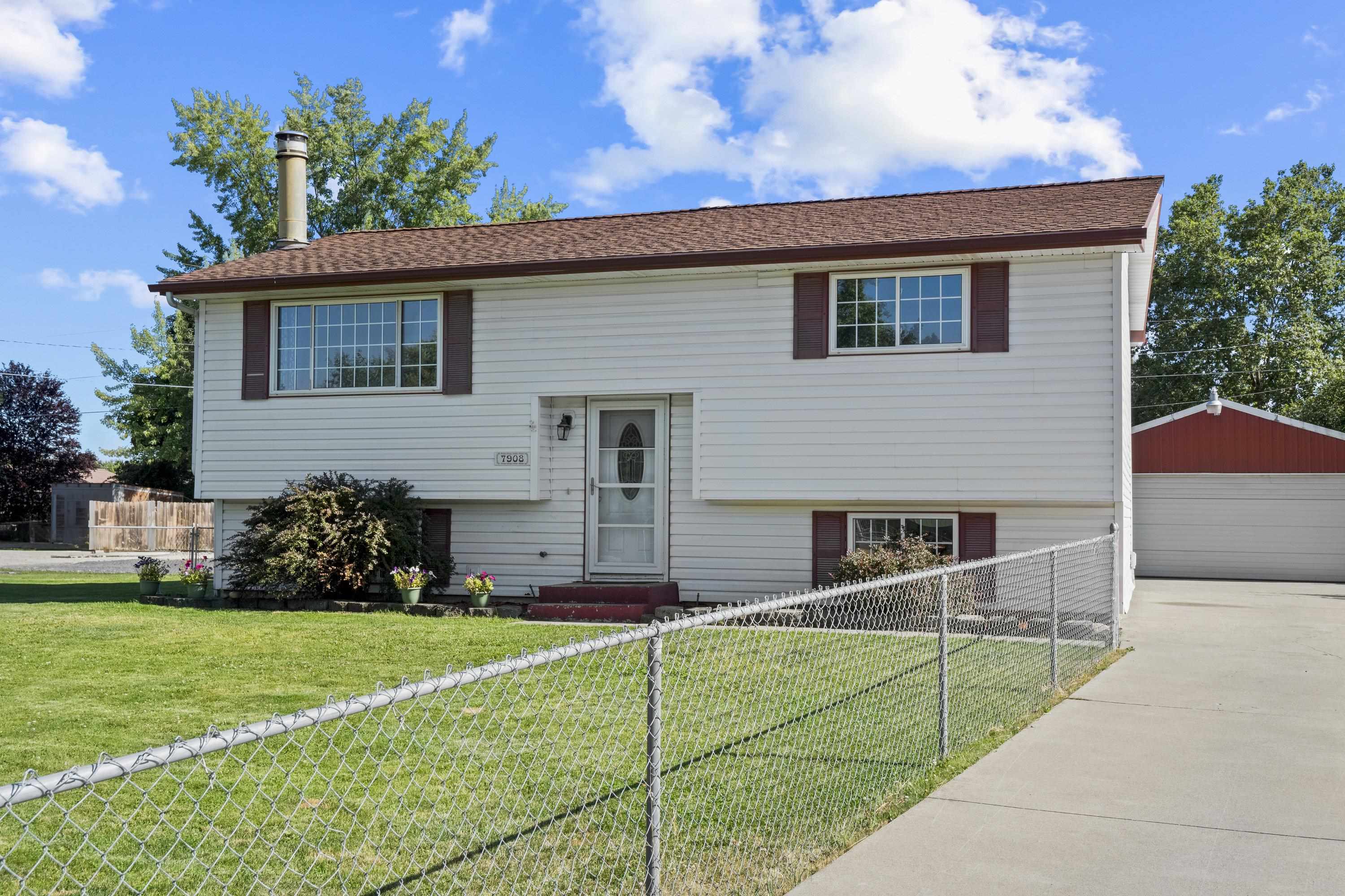 7908 East Augusta Ave  