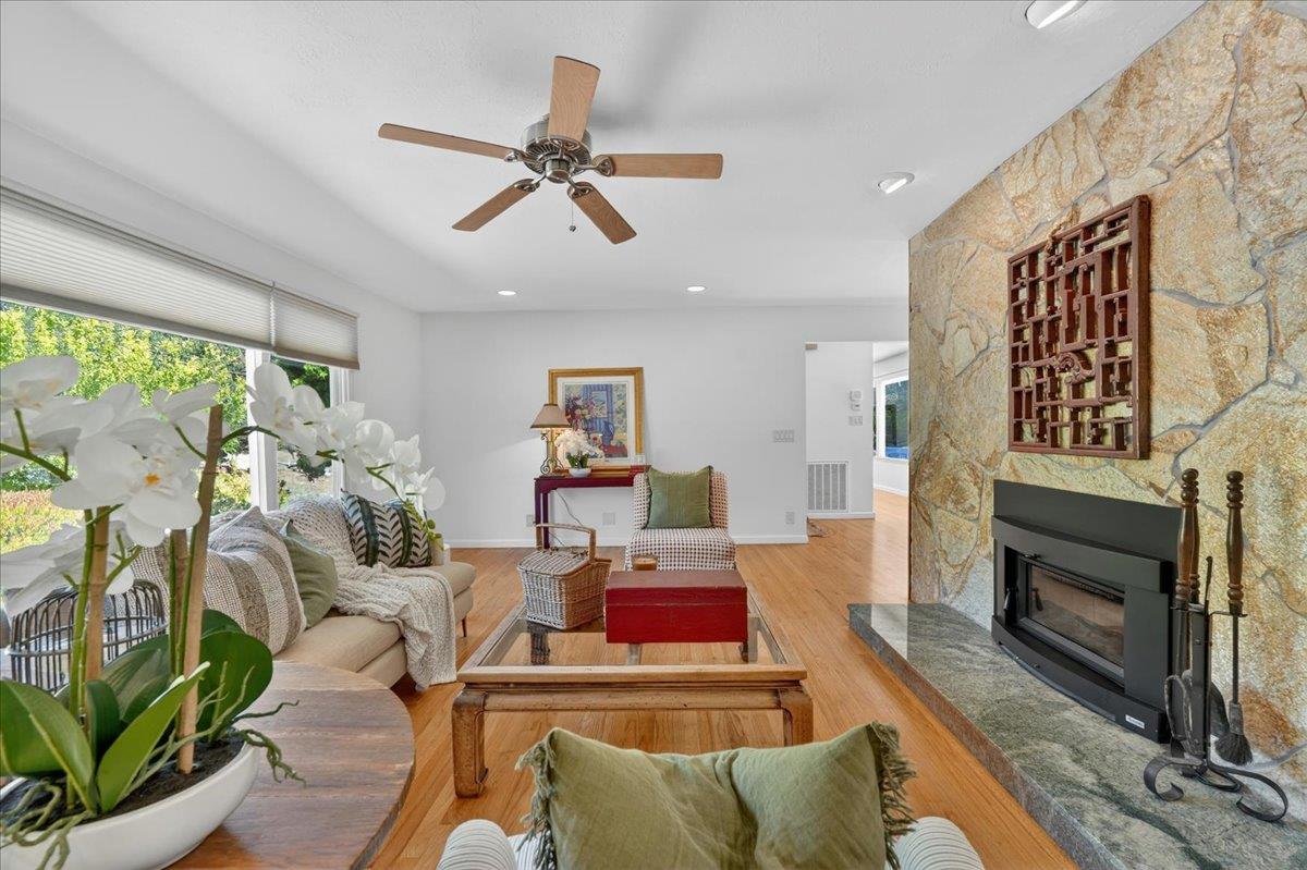 70 Corral De Tierra Road Salinas, CA 93908 - Photo 6 of 52