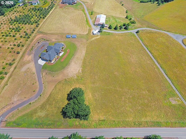 27805 Northeast Mountain Top Road Newberg, OR 97132 - Photo 32 of 32 Gallery Image 32