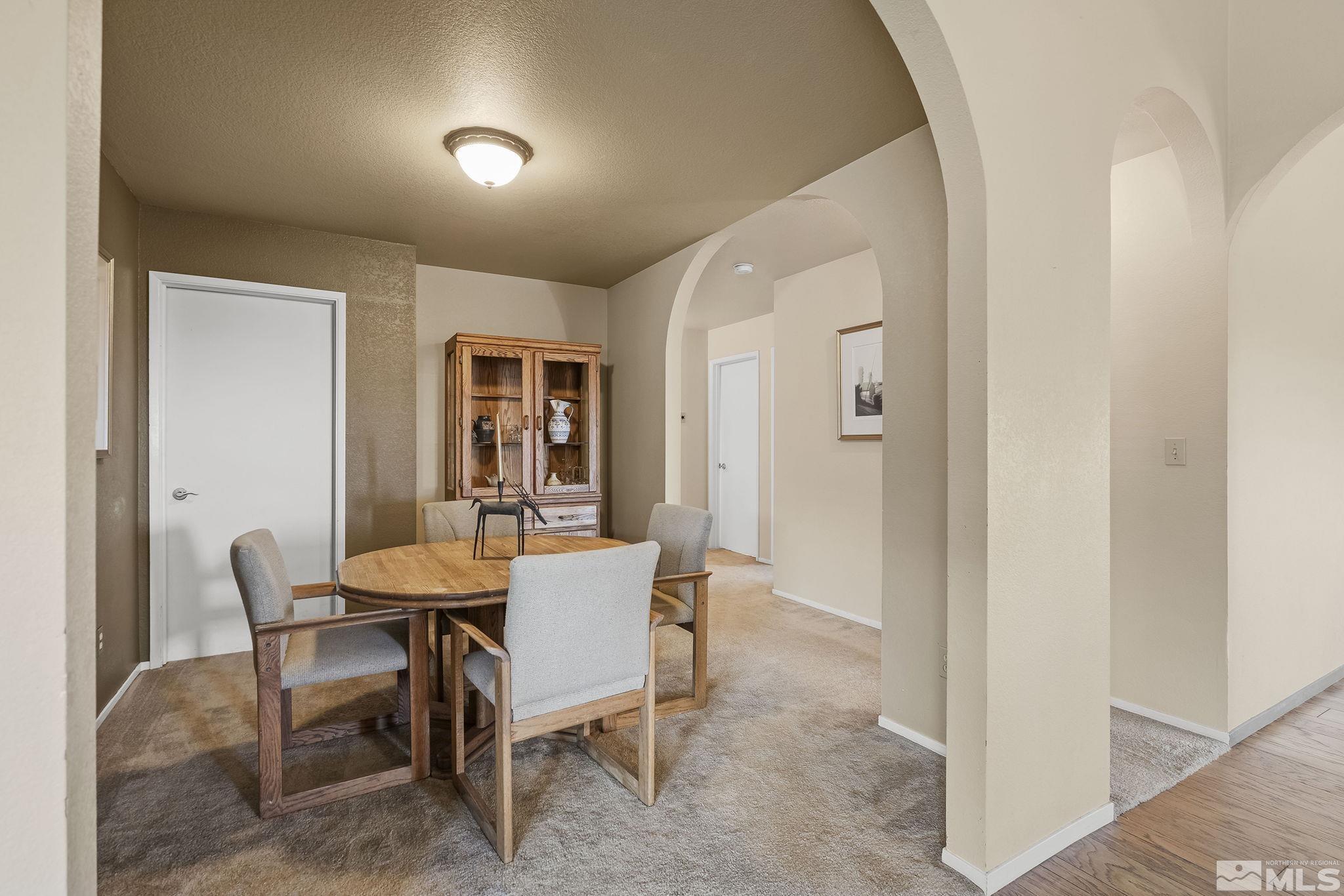 15992 Thompson Lane Reno, NV 89511 - Photo 10 of 27 Photo 10