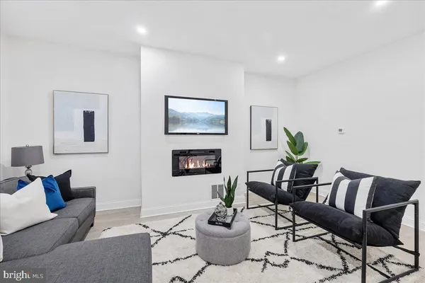 $274,000 | 420 North 62nd Street, Philadelphia, PA 19151