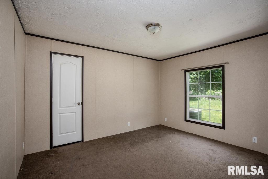 259 Three Mile Creek Road Rosiclare, IL 62982 - Photo 8 of 36