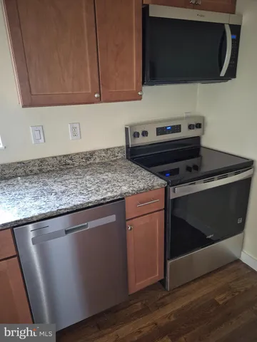 $375,000 | 19036 Partridge Wood Drive, Germantown, MD 20874