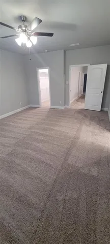 a view of empty room with window