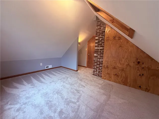 $360,000 | 920 West 42nd Street, Kansas City, MO 64111