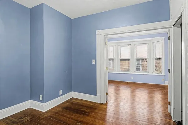 $290,000 | 920 West 42nd Street, Kansas City, MO 64111