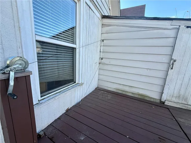 $360,000 | 920 West 42nd Street, Kansas City, MO 64111