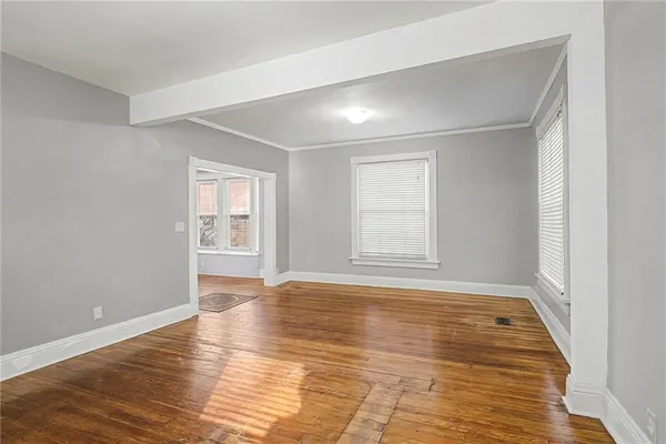 $290,000 | 920 West 42nd Street, Kansas City, MO 64111