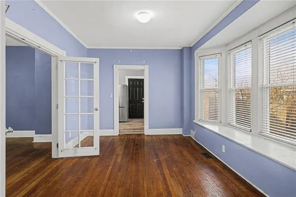 $290,000 | 920 West 42nd Street, Kansas City, MO 64111