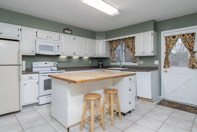 $450,000 | 509 Kelley Street, Manchester, NH 03102