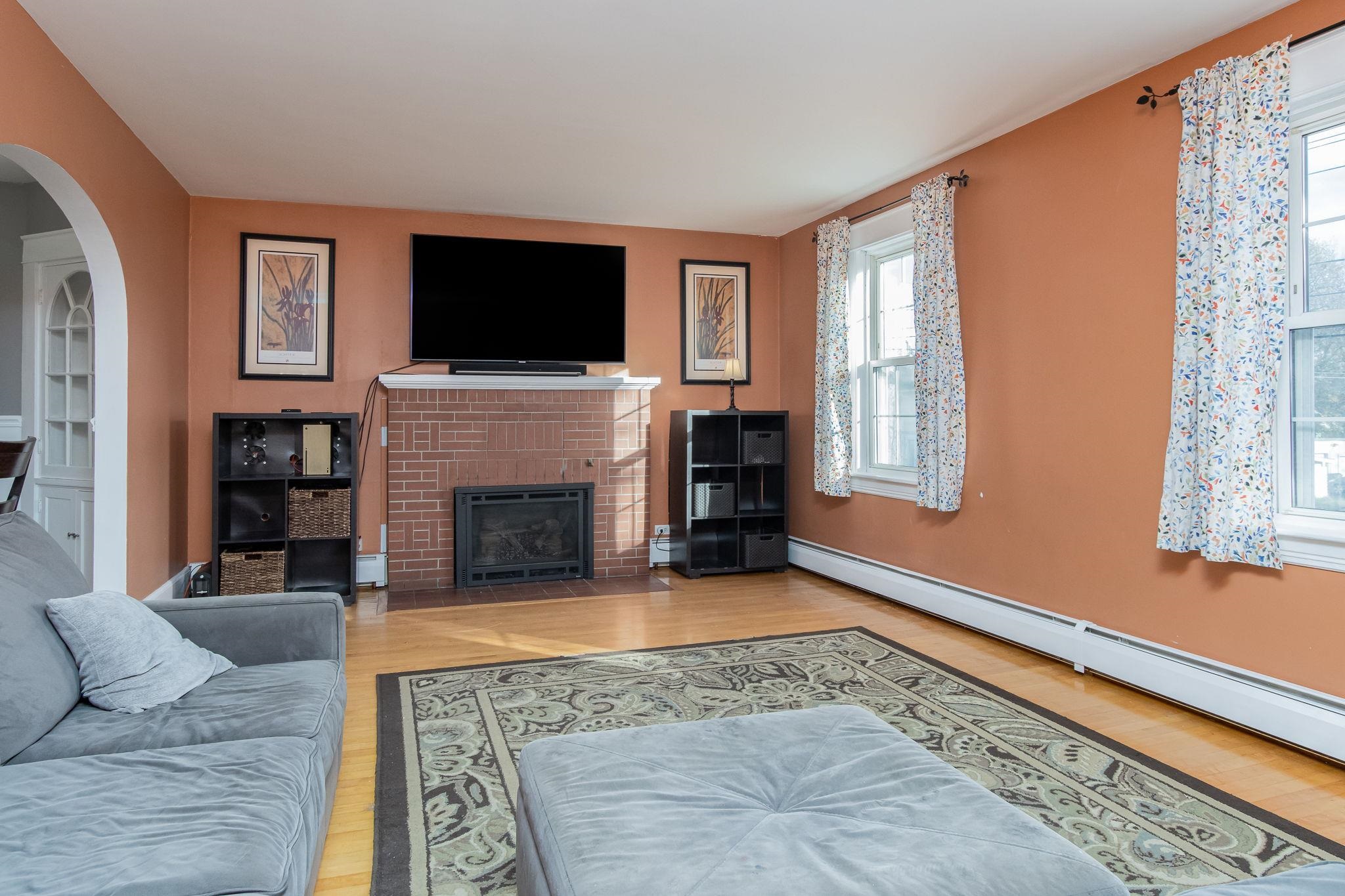 509 Kelley Street Manchester, NH 03102 - Photo 23 of 46