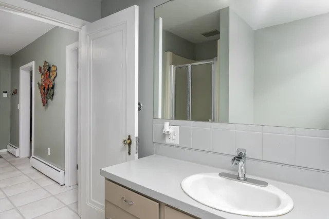 $450,000 | 509 Kelley Street, Manchester, NH 03102