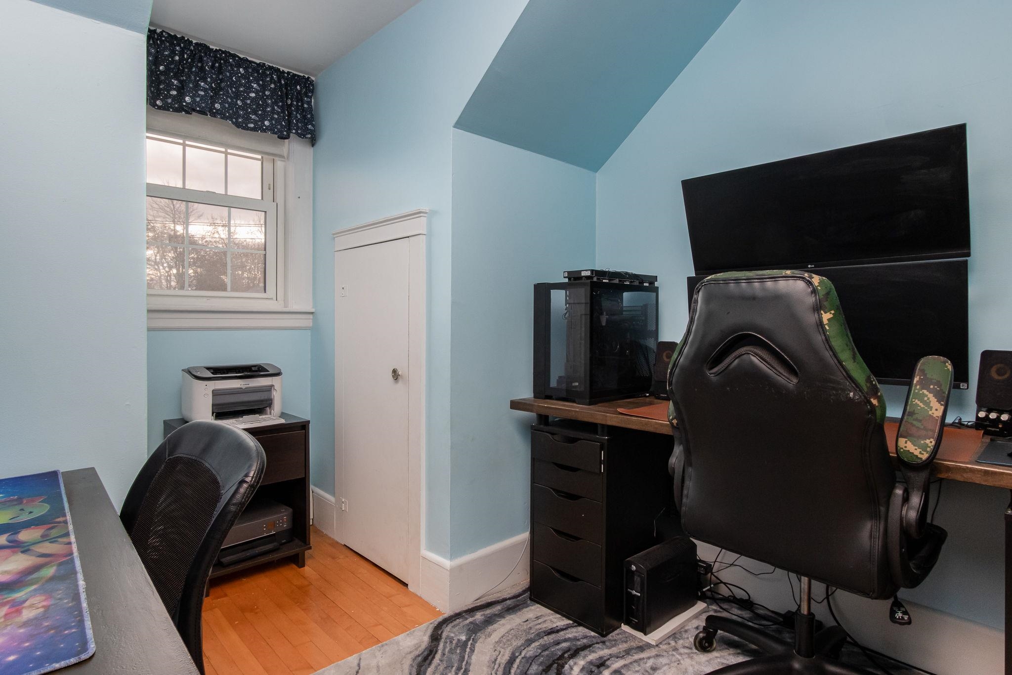 509 Kelley Street Manchester, NH 03102 - Photo 36 of 46