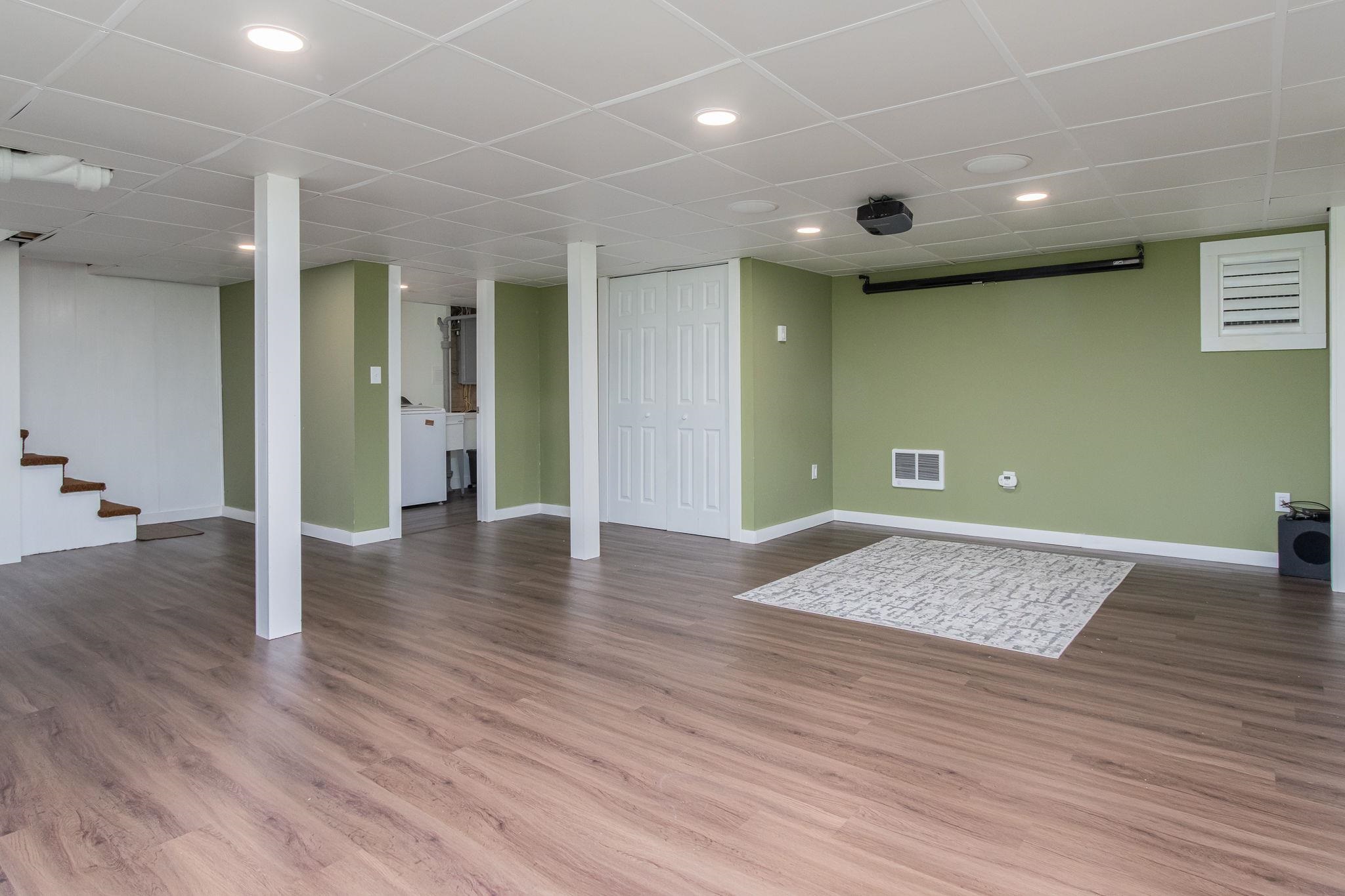 509 Kelley Street Manchester, NH 03102 - Photo 39 of 46