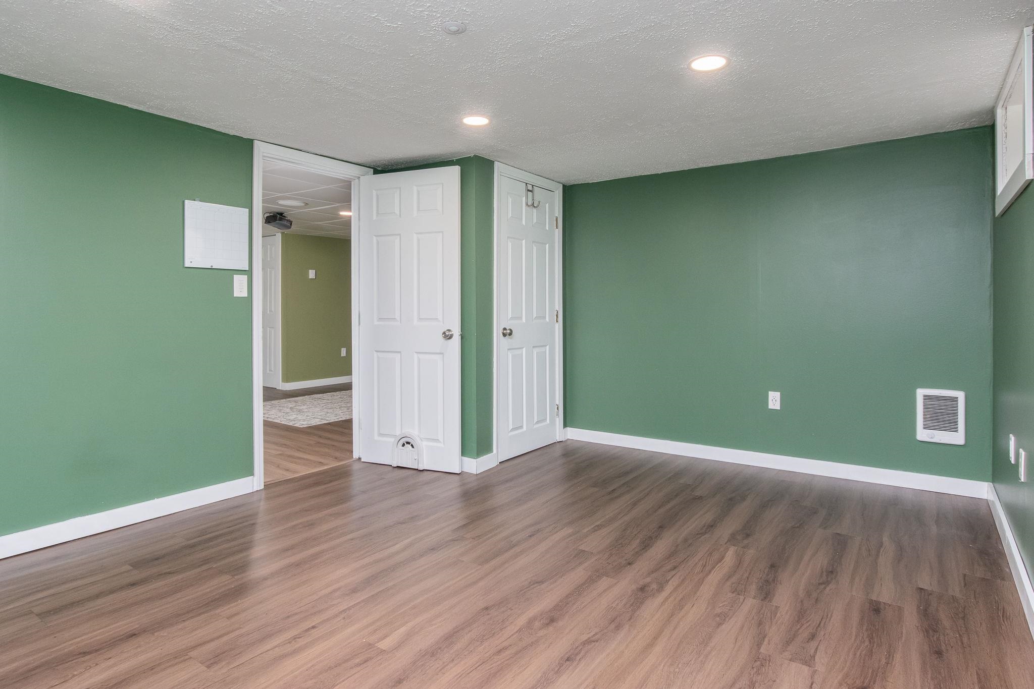 509 Kelley Street Manchester, NH 03102 - Photo 42 of 46