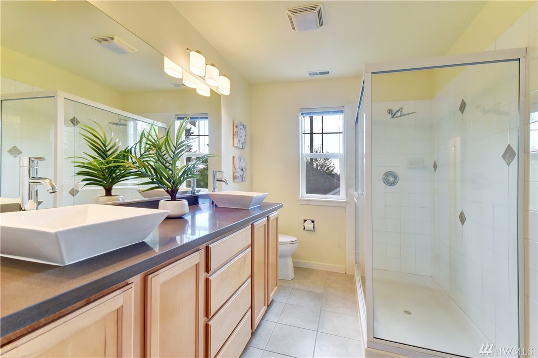 13003 Northeast 182nd Street, Unit B Bothell, WA 98011 - Photo 7 of 18 Gallery Image 7