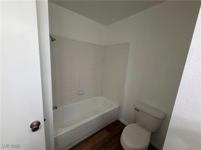 $2,099 | 6301 Copperfield Avenue, Las Vegas, NV 89108