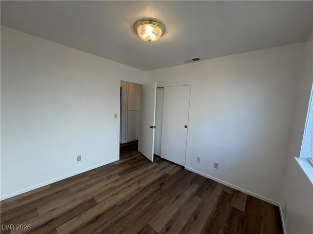 $2,099 | 6301 Copperfield Avenue, Las Vegas, NV 89108