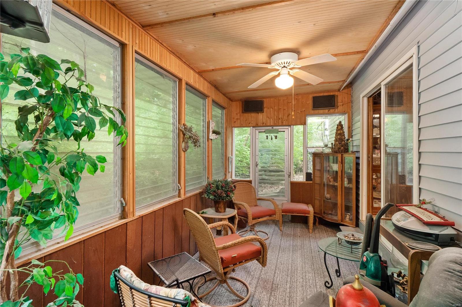 801 Winslow Road Belleville, IL 62223 - Photo 15 of 34 Gallery Image 15