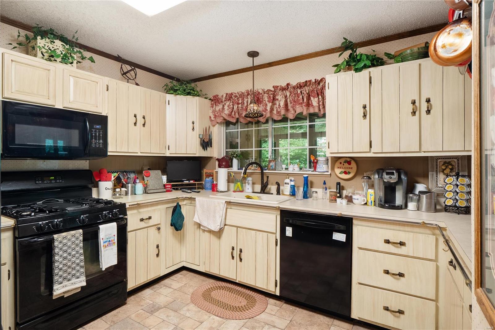 801 Winslow Road Belleville, IL 62223 - Photo 10 of 34 Gallery Image 10