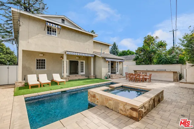 $10,000 | 4419 Clybourn Avenue, Toluca Lake, CA 91602