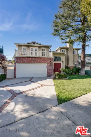 $10,000 | 4419 Clybourn Avenue, Toluca Lake, CA 91602