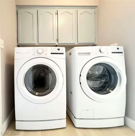 $2,850 | 8061 Petunia Flower Way, Las Vegas, NV 89147