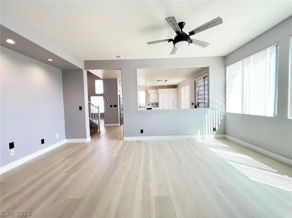 $2,850 | 8061 Petunia Flower Way, Las Vegas, NV 89147