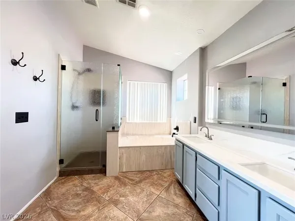 $2,850 | 8061 Petunia Flower Way, Las Vegas, NV 89147
