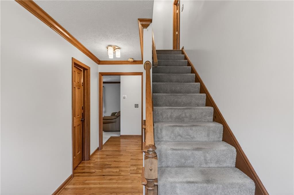 313 Blue Run Road Cheswick, PA 15024 - Photo 21 of 47