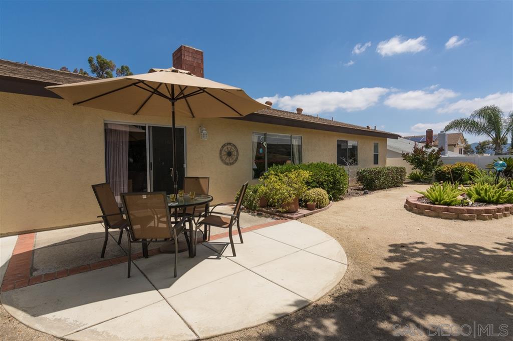 10430 Cadwell Road Santee, CA 92071 - Photo 14 of 17