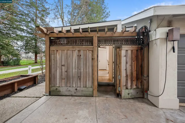 $1,995,000 | 440 Wabash Place, Danville, CA 94526