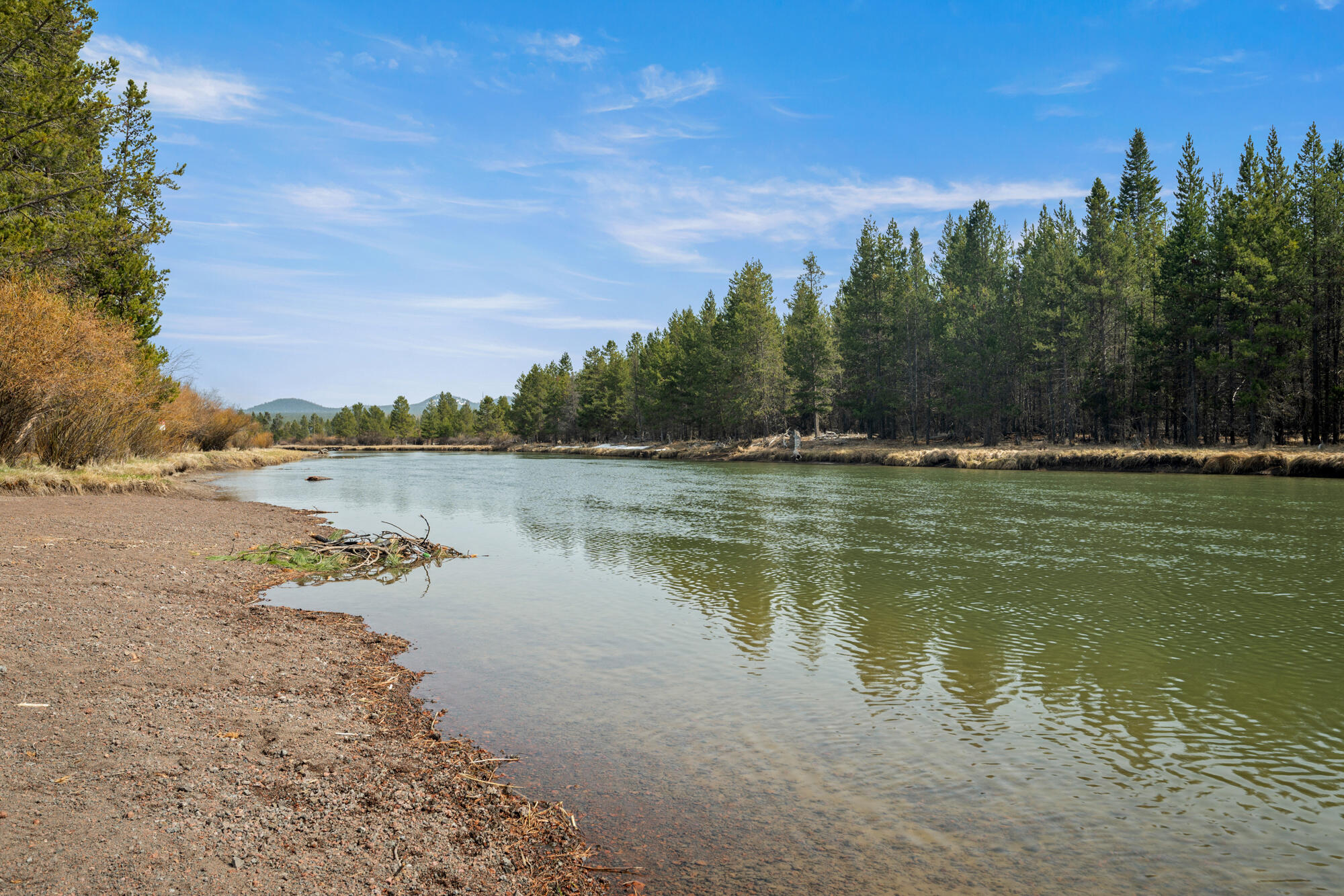 17292 Indio Road Bend, OR 97707 - Photo 12 of 25 Private River Access