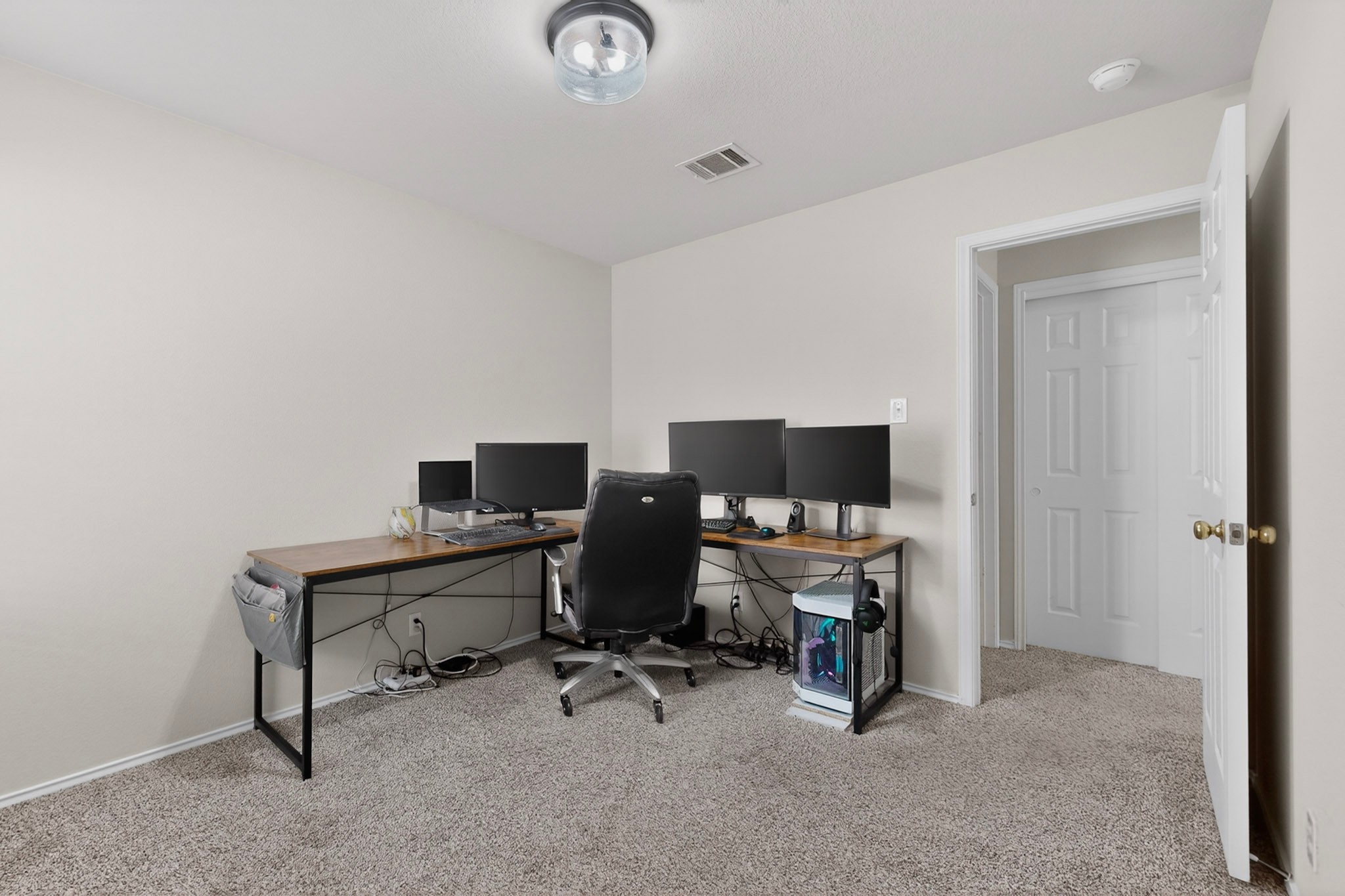 3906 Reeders Drive Austin, TX 78725 - Photo 28 of 36