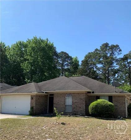 $2,300 | 114 Chapel Drive, Savannah, GA 31406