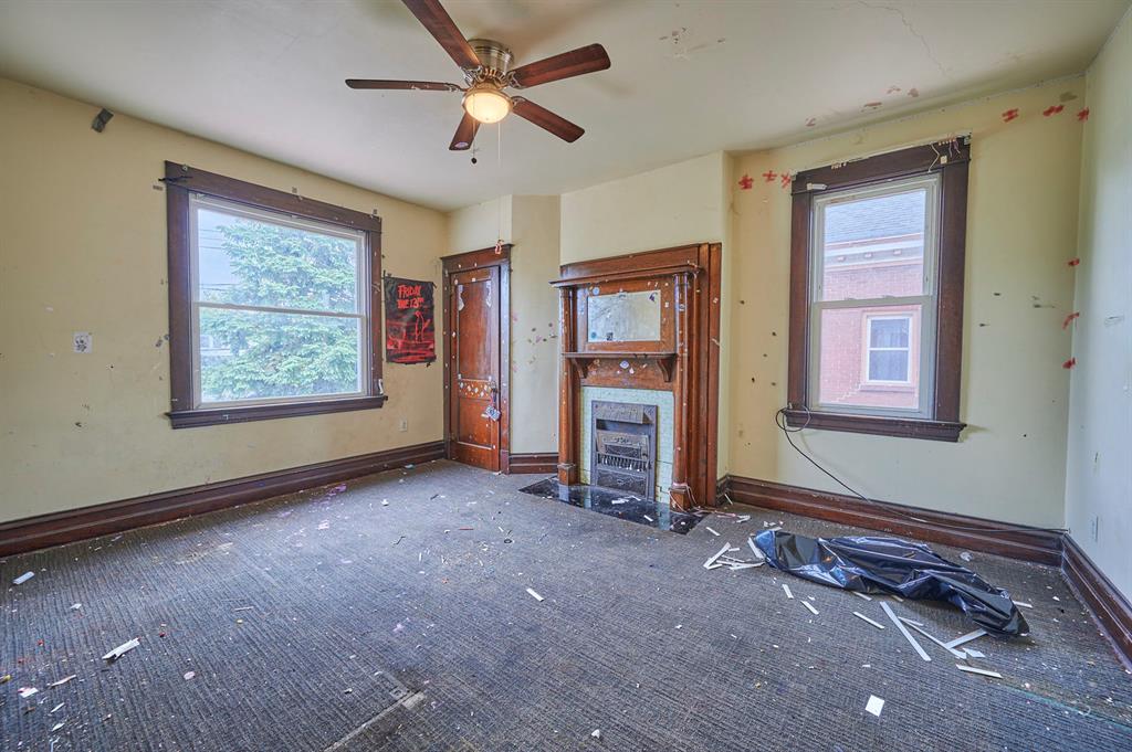 2044 Brownsville Road Pittsburgh, PA 15210 - Photo 24 of 33