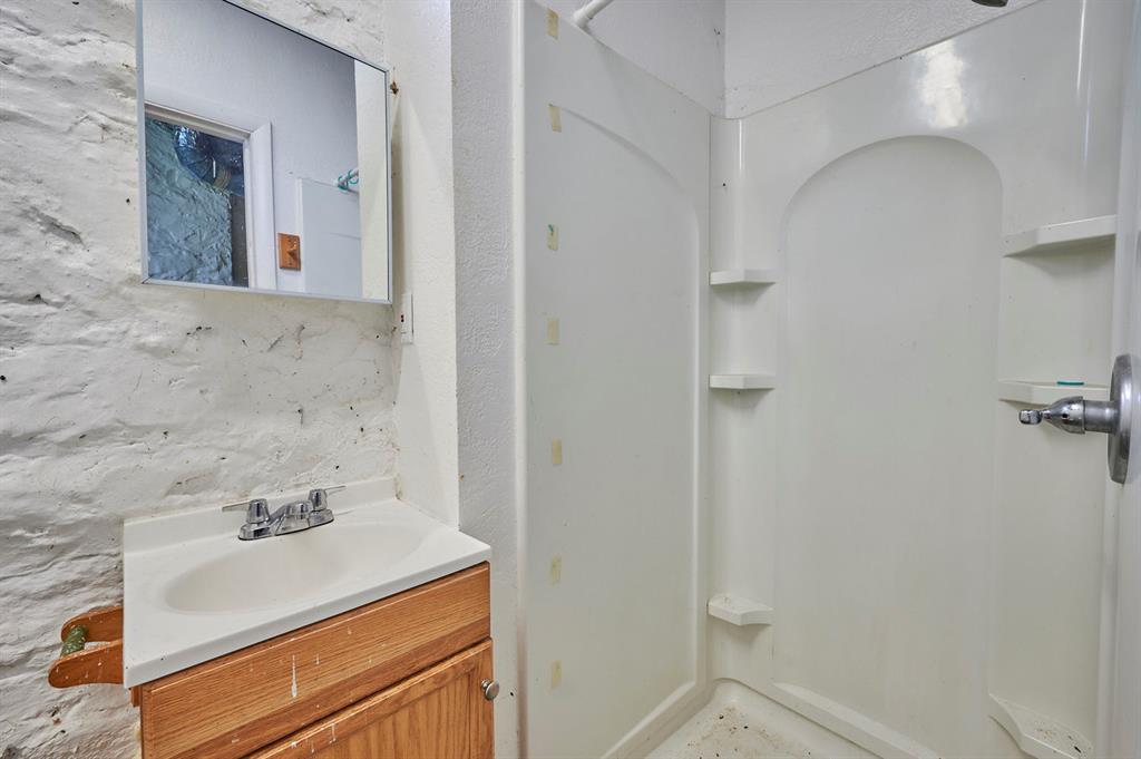 2044 Brownsville Road Pittsburgh, PA 15210 - Photo 33 of 33