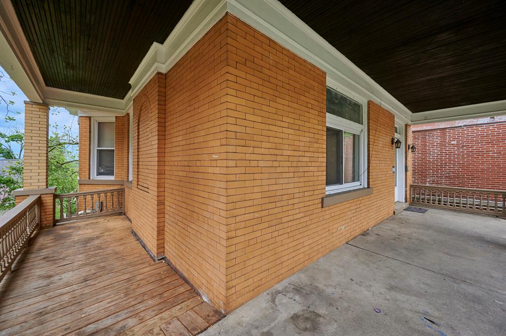 2044 Brownsville Road Pittsburgh, PA 15210 - Photo 4 of 33
