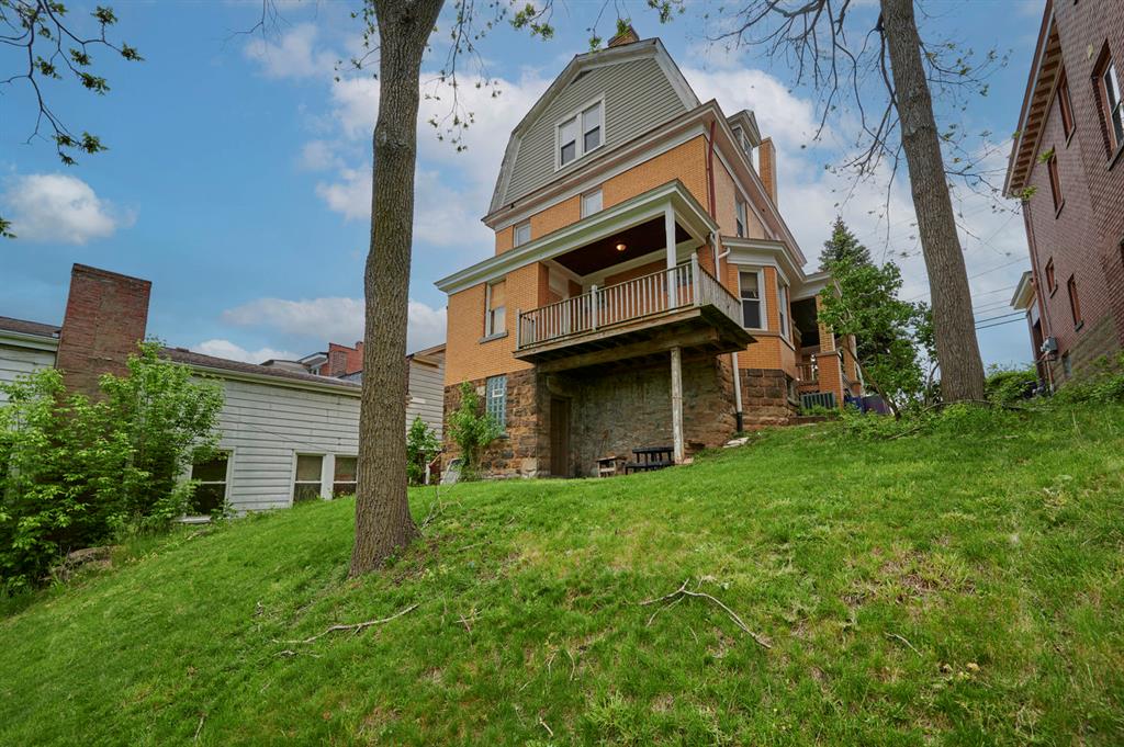 2044 Brownsville Road Pittsburgh, PA 15210 - Photo 7 of 33