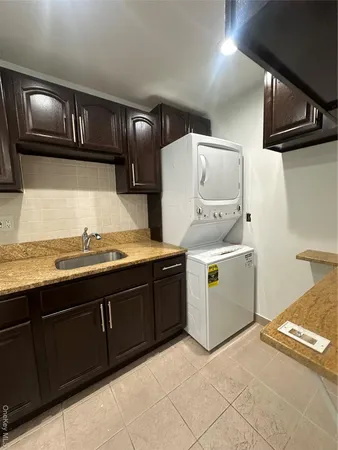 $2,600 | 7205 Little Neck Parkway, Unit 113B | Glen Oaks