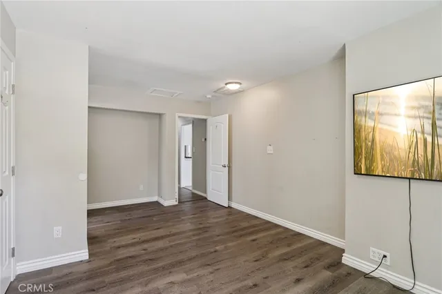 $1,185,000 | 17043 Celtic Street, Granada Hills, CA 91344