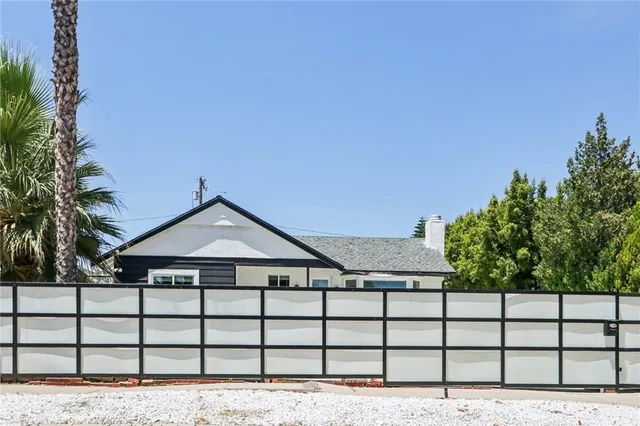 $1,185,000 | 17043 Celtic Street, Granada Hills, CA 91344