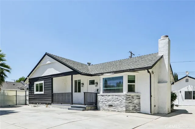 $1,185,000 | 17043 Celtic Street, Granada Hills, CA 91344