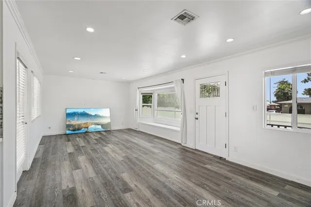 $1,185,000 | 17043 Celtic Street, Granada Hills, CA 91344