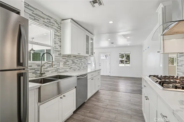 $1,185,000 | 17043 Celtic Street, Granada Hills, CA 91344