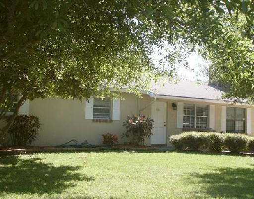 7601 Laguna Road Fort Pierce, FL 34951 - Photo 1 of 1 Primary Photo