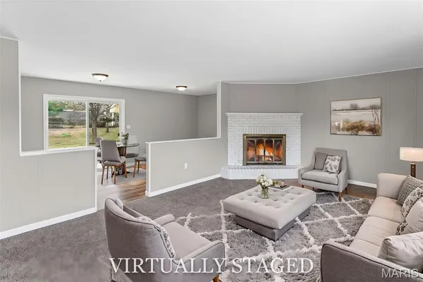 $199,900 | 5808 Dogwood Lane, Godfrey, IL 62035