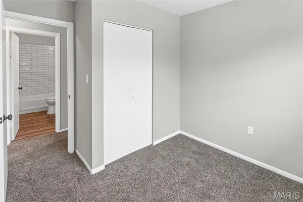 $199,900 | 5808 Dogwood Lane, Godfrey, IL 62035