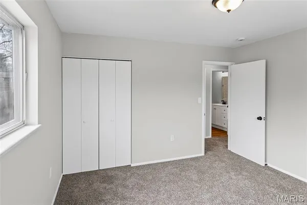 $199,900 | 5808 Dogwood Lane, Godfrey, IL 62035